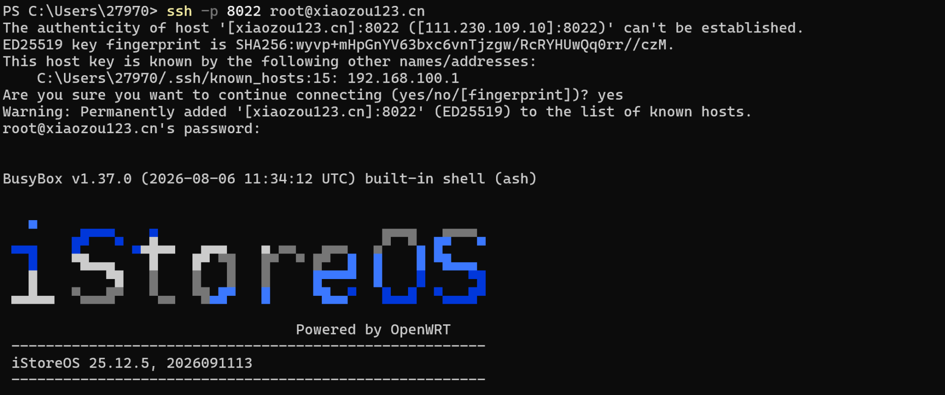 在 Windows 命令行中用 ssh -p 8022 穿透反向隧道登录家庭 iStoreOS 路由器,回显 OpenWrt 版本横幅